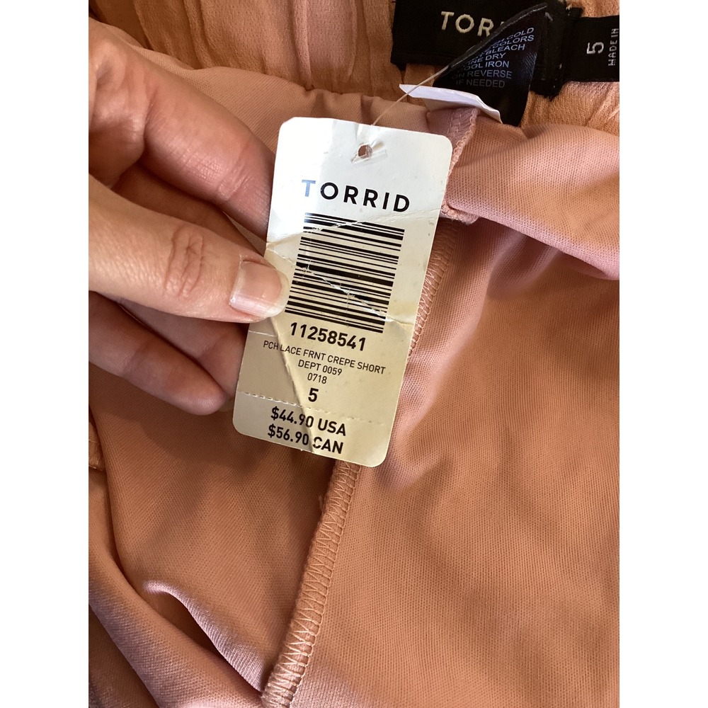 Torrid Peach Lace Up Front Crepe Plus Size Shorts - Size 5X - Picture 6 of 6